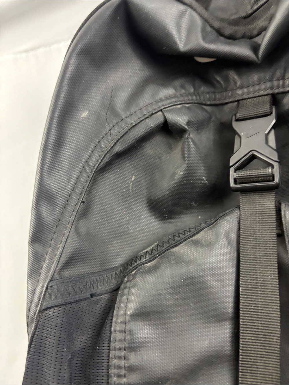 Nike Ultimatum Max Air Gear Backpack Black - Picture 9 of 13